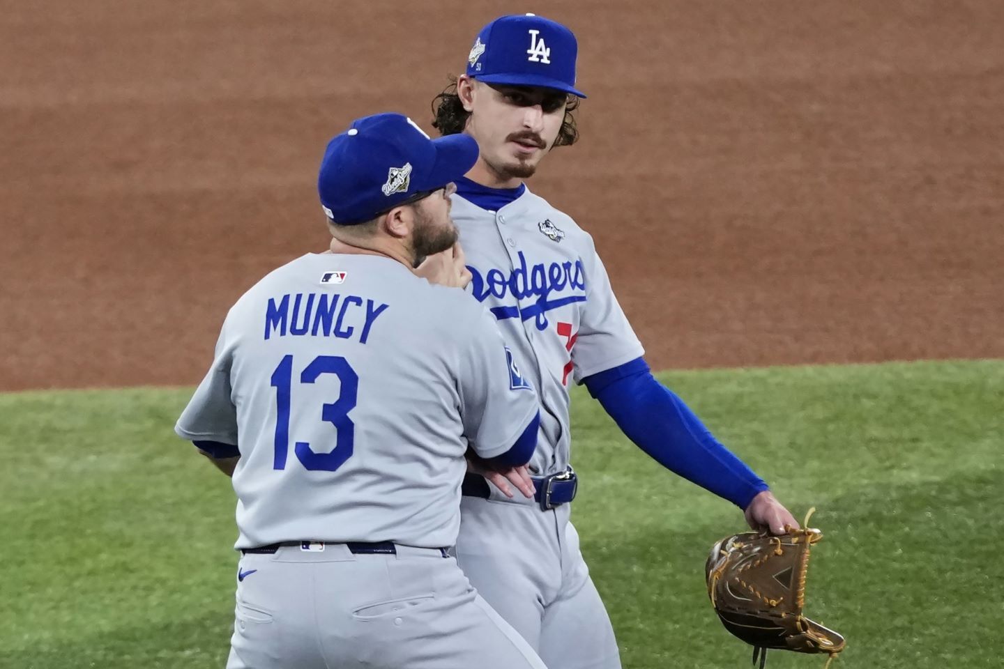 ドジャース戦　実使用ボール　マニーマチャド　ロブレスキー 104746_ext_04_0_L.jpg