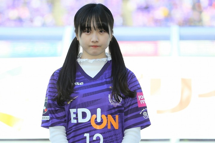 本田望結 さん 直筆サイン入り『JUNIOR HIGH SCHOOL DAYS