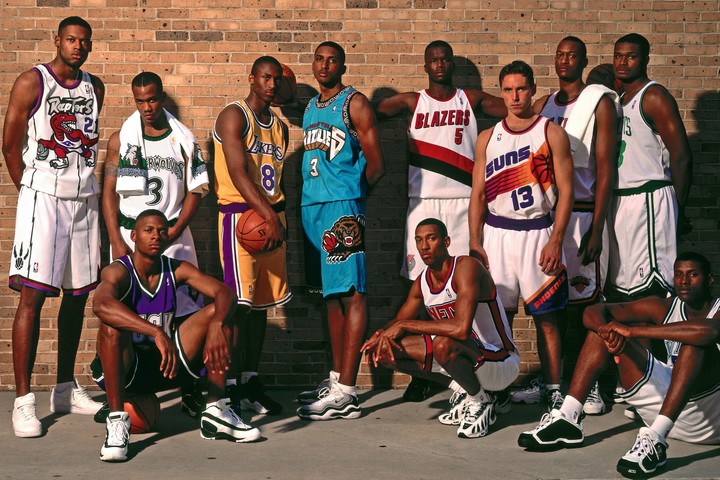 史上屈指の豊作年 1996年ドラフトの謎 なぜ集合写真にアイバーソンはいなかったのか The Digest