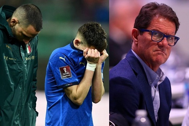 ショックのあまりにうなだれるイタリアの選手たち（左）。しかし、そんな精鋭たちにカルチョの重鎮はシビアな言葉を浴びせた。(C)Getty Images