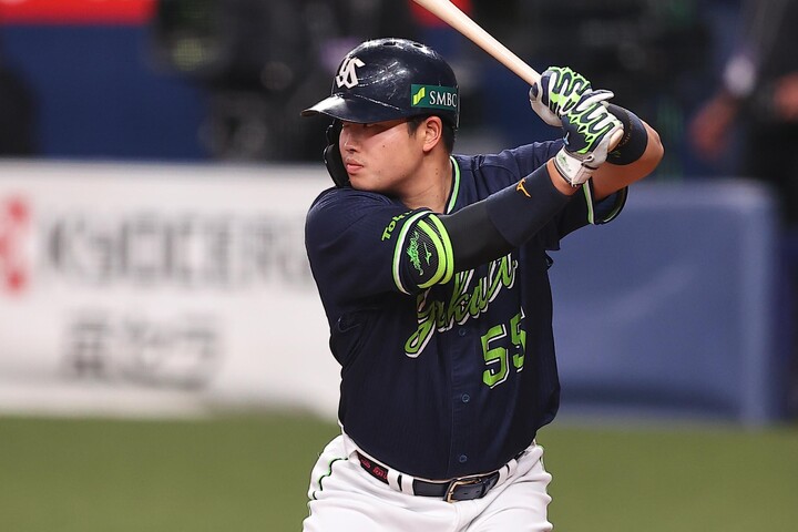 エポック ワン【村上宗隆】プロ野球タイ記録となる4打席連続本塁打（22.8.2） エポック社の公式オンラインショップです。【村上宗隆】プロ野球