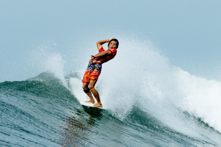 格安世界チャンプイタロフェレーラ37インチサーフィンの陸トレに最高黒xプリント 格安世界チャンプイタロフェレーラ37インチサーフィンの陸トレに