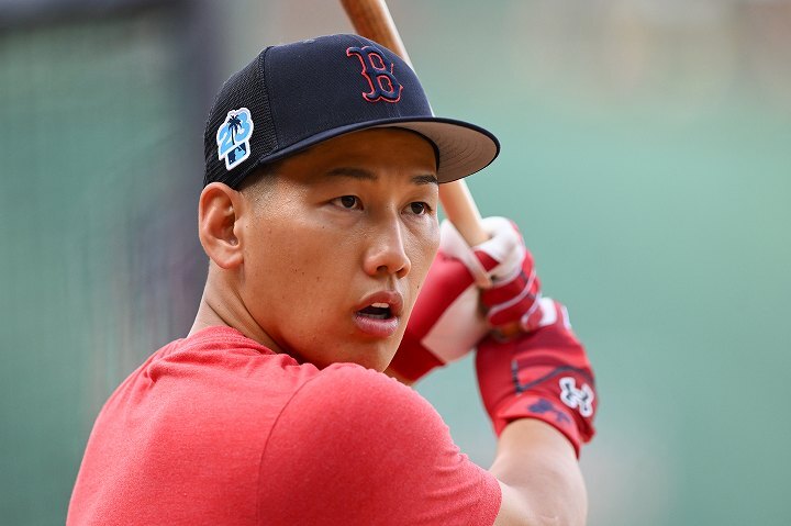 「DHに9000万ドルは理想的ではない」燻り続ける“吉田正尚トレード放出”の可能性。米メディアは開幕前での移籍の予想も THE DIGEST