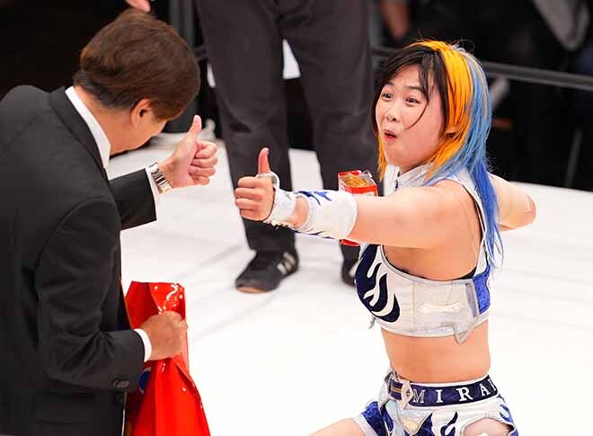 マリーゴールド旗揚げ戦 PHOTO】試合後には思わぬプレゼントが！MIRAI