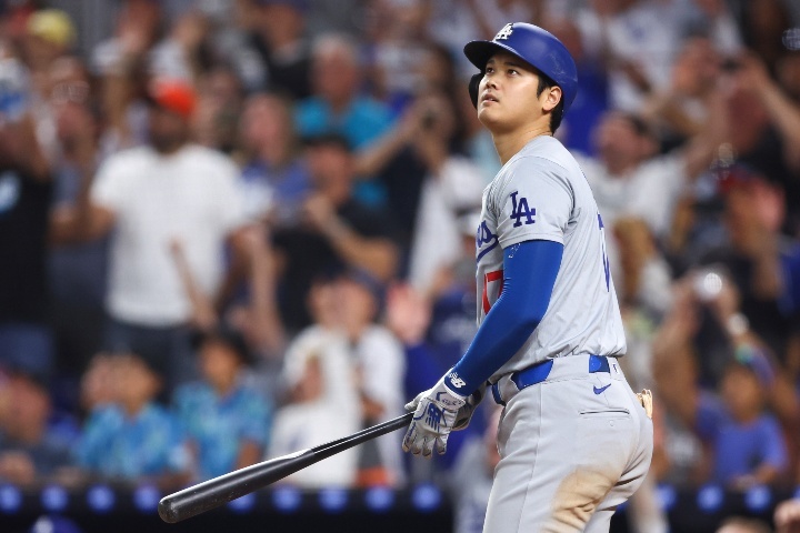 大谷翔平  51-51達成当日記念新聞 ドジャース 大谷翔平 51-51達成当日記念新聞 ドジャース