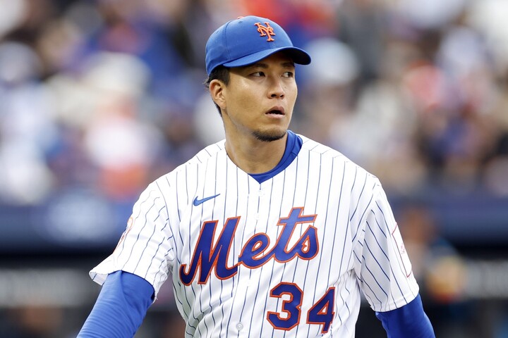 英語力が成長した証」メッツ千賀滉大、守護神ディアスと“親しげな2