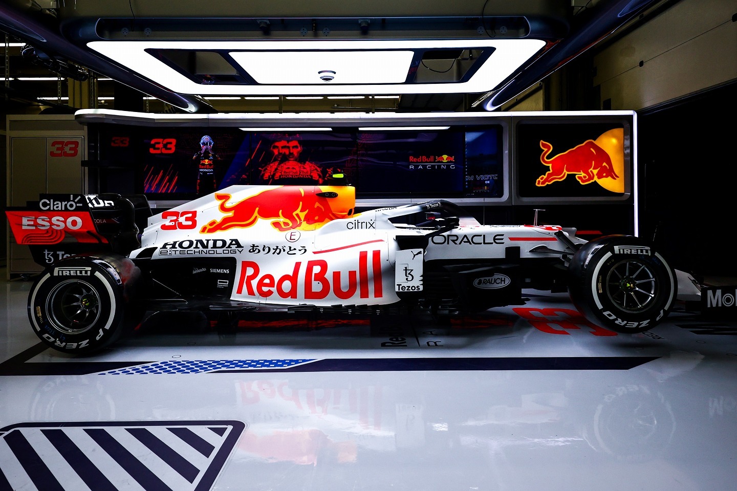 F1 レッドブル　RB ポストカード レッドブル、RBチームグッズ購入でオフィシャルポストカード