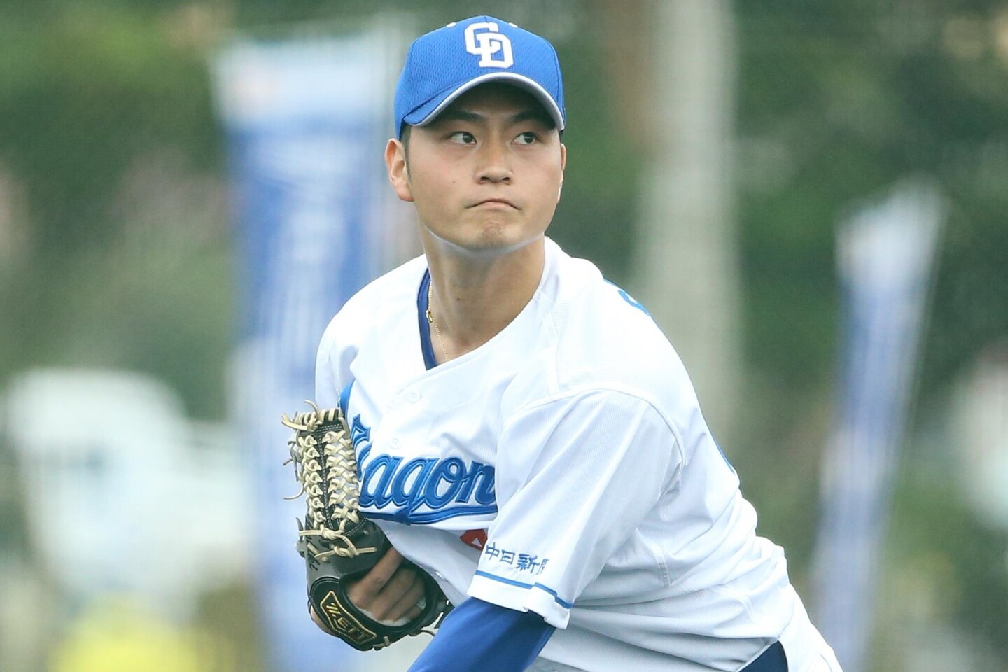 現役引退　お疲れさま！　砂田毅樹選手　支給　硬式グローブ　デニム生地仕様 現役引退お疲れさま！砂田毅樹選手支給硬式グローブデニム生地仕様